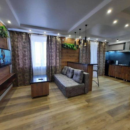 Исы Байзакова 133 Apartment Pavlodar Ngoại thất bức ảnh