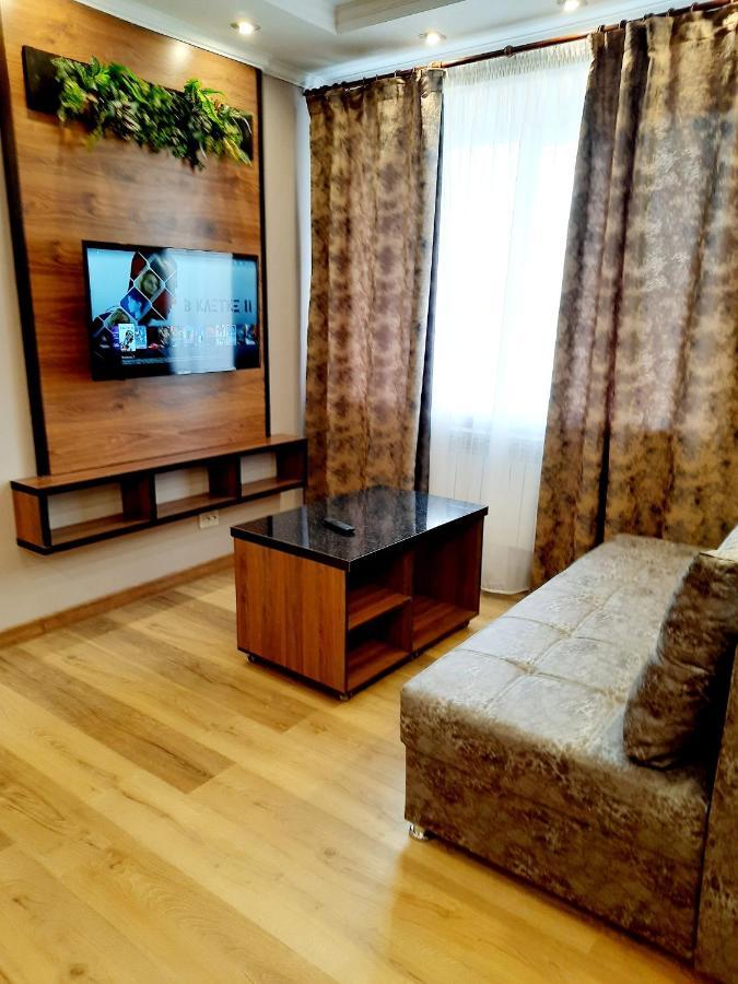 Исы Байзакова 133 Apartment Pavlodar Ngoại thất bức ảnh