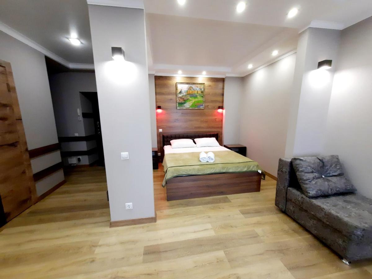 Исы Байзакова 133 Apartment Pavlodar Ngoại thất bức ảnh