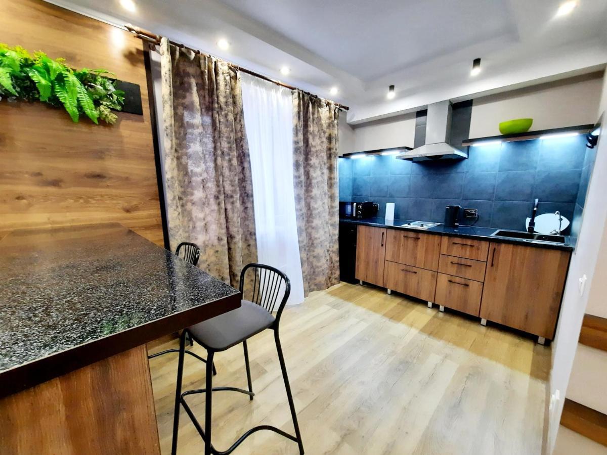 Исы Байзакова 133 Apartment Pavlodar Ngoại thất bức ảnh