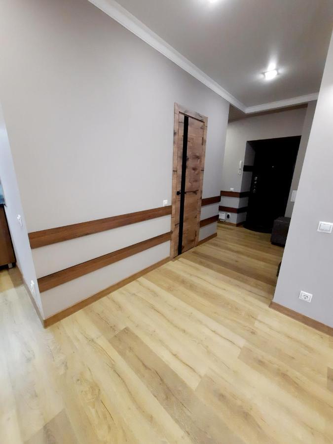 Исы Байзакова 133 Apartment Pavlodar Ngoại thất bức ảnh